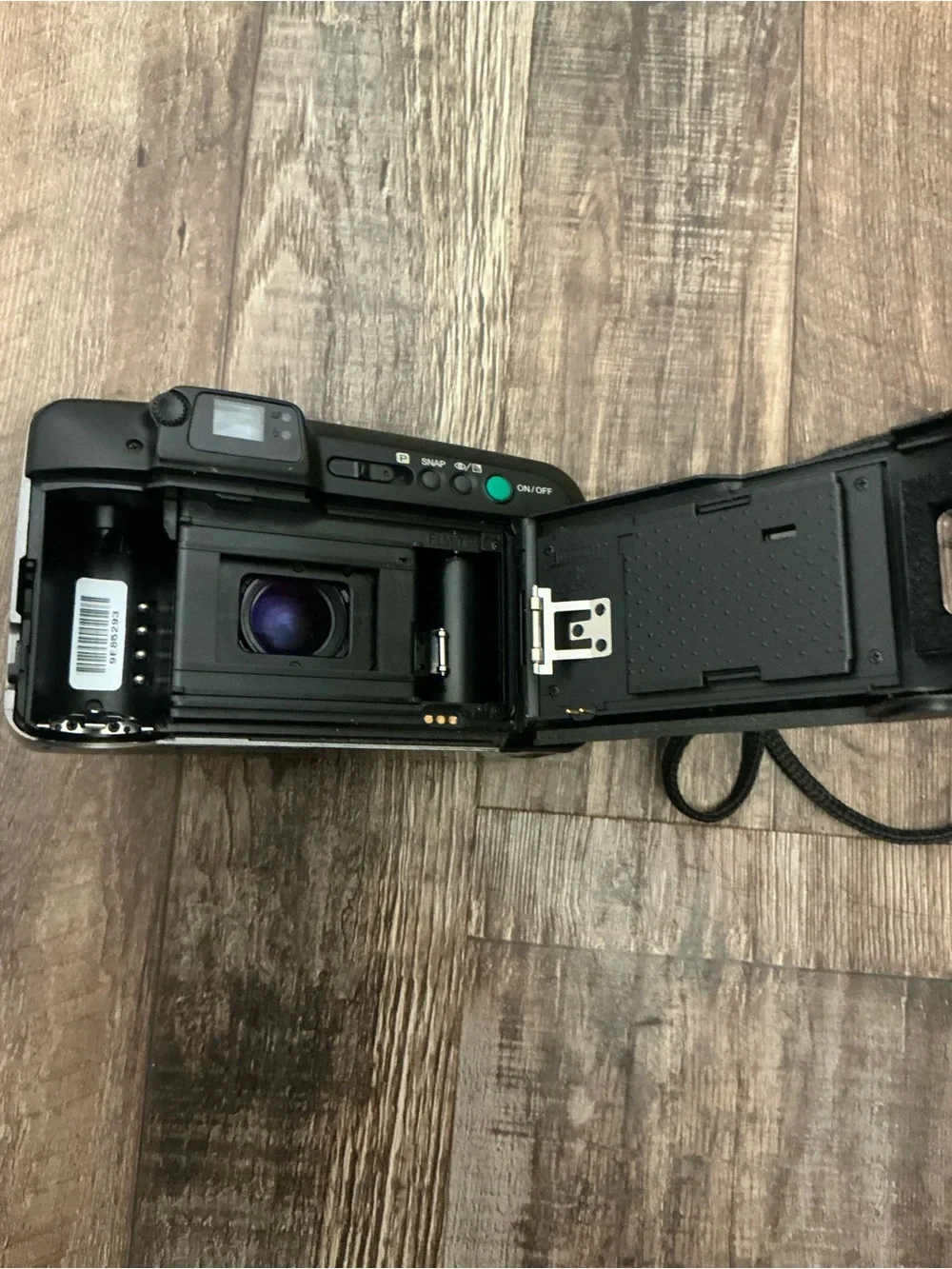 Samsung ECX 130 Compact Point & Shoot Camera - Silver